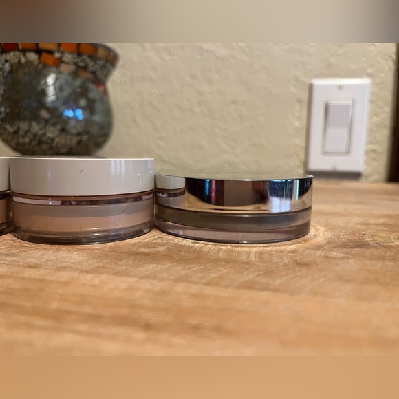 BareMinerals Blemish Rescue/Remedy - Picture 3 of 12